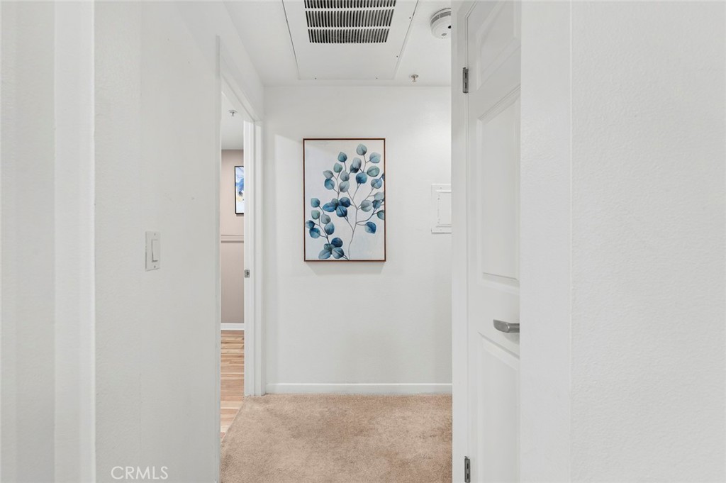 160 S Hudson Avenue 212