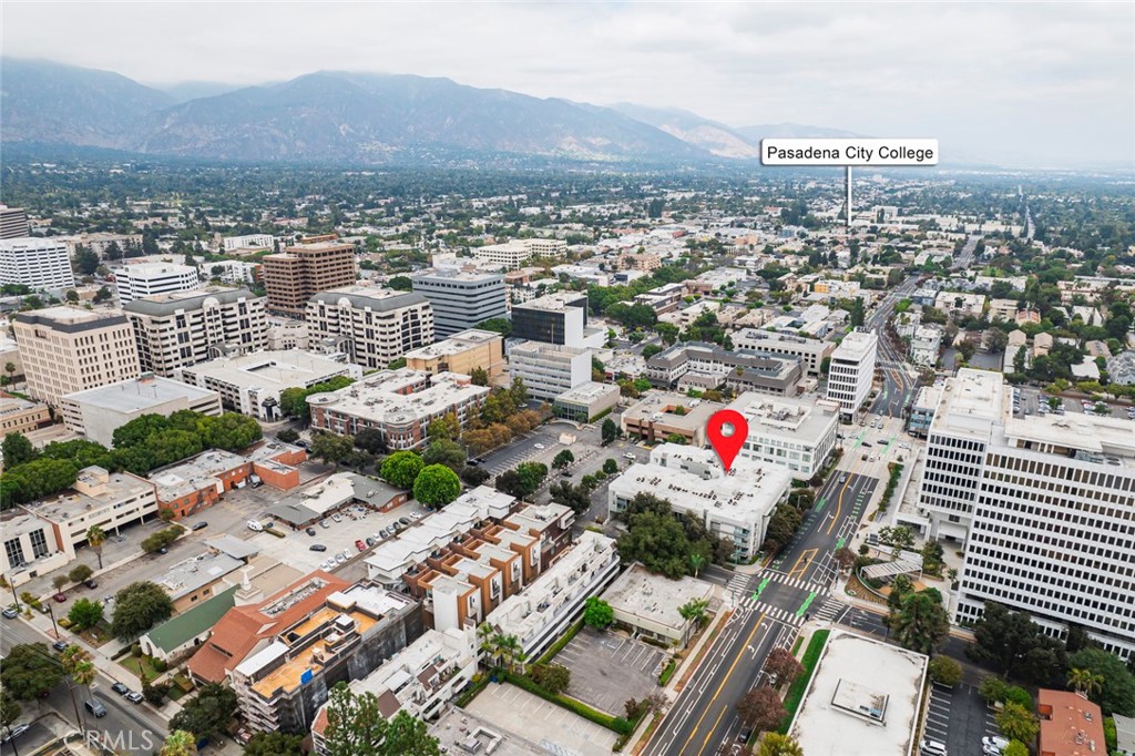 160 S Hudson Avenue 212