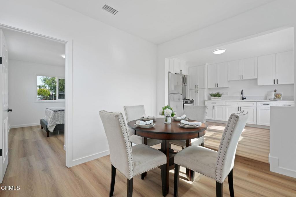 3706 E La Jara Street