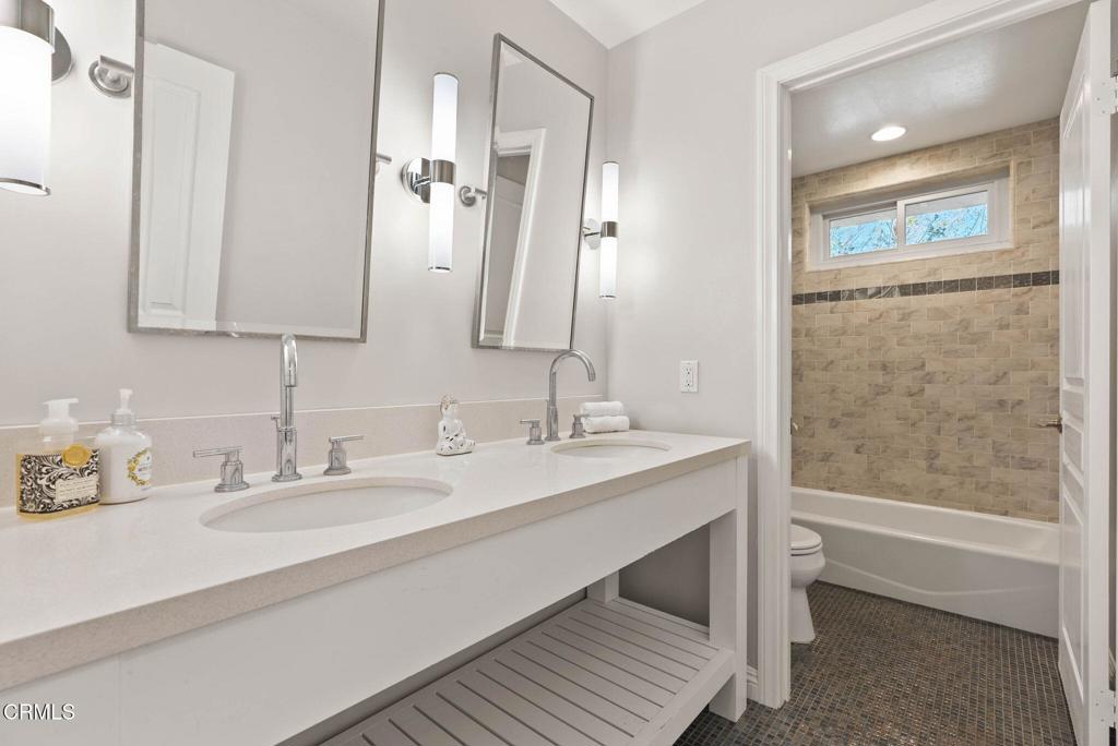 2811 Harmony Place Place