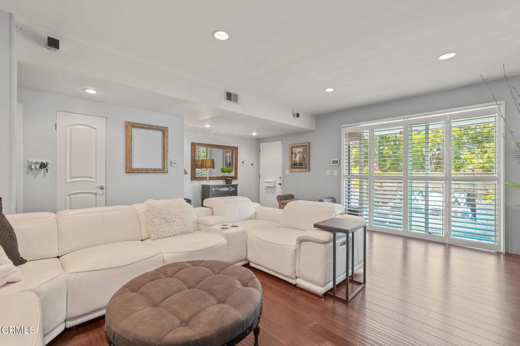 4804 La Villa Marina J