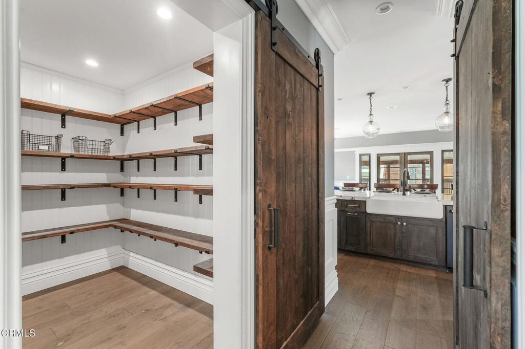 5516 W 82nd Street