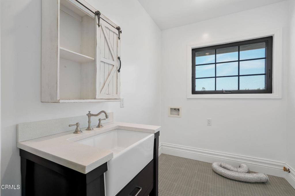 5516 W 82nd Street