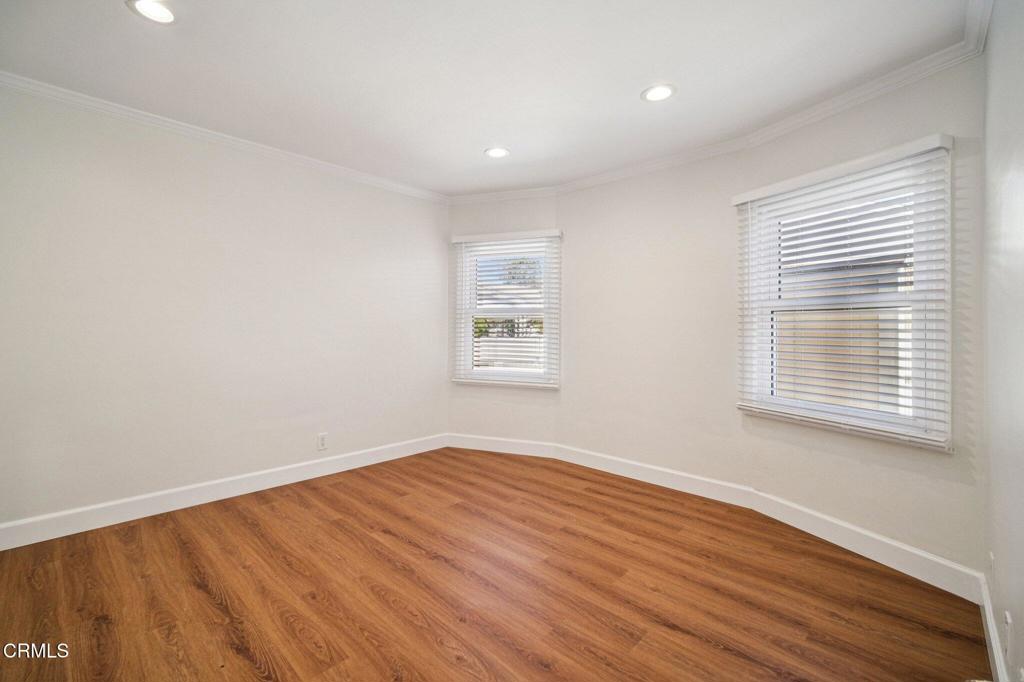 1100 N Isabel Street