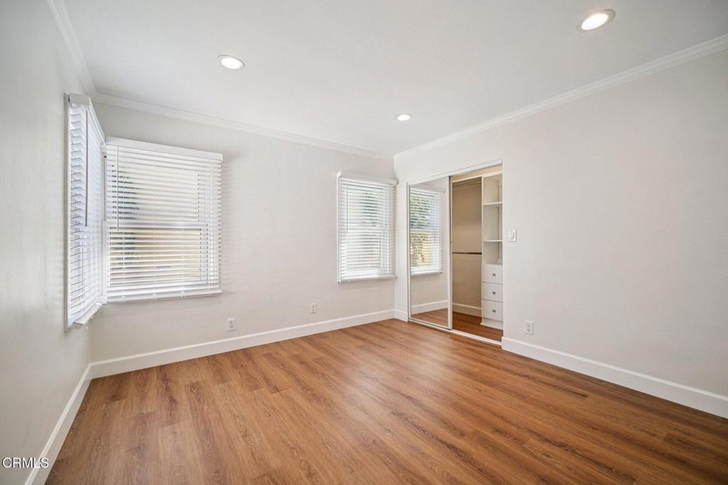 1100 N Isabel Street