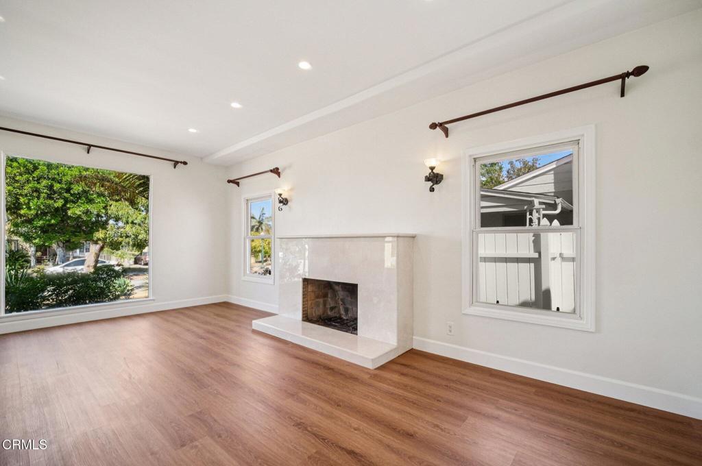 1100 N Isabel Street