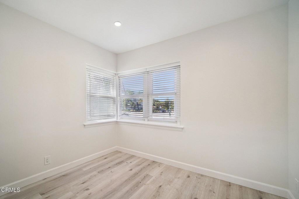 1100 N Isabel Street