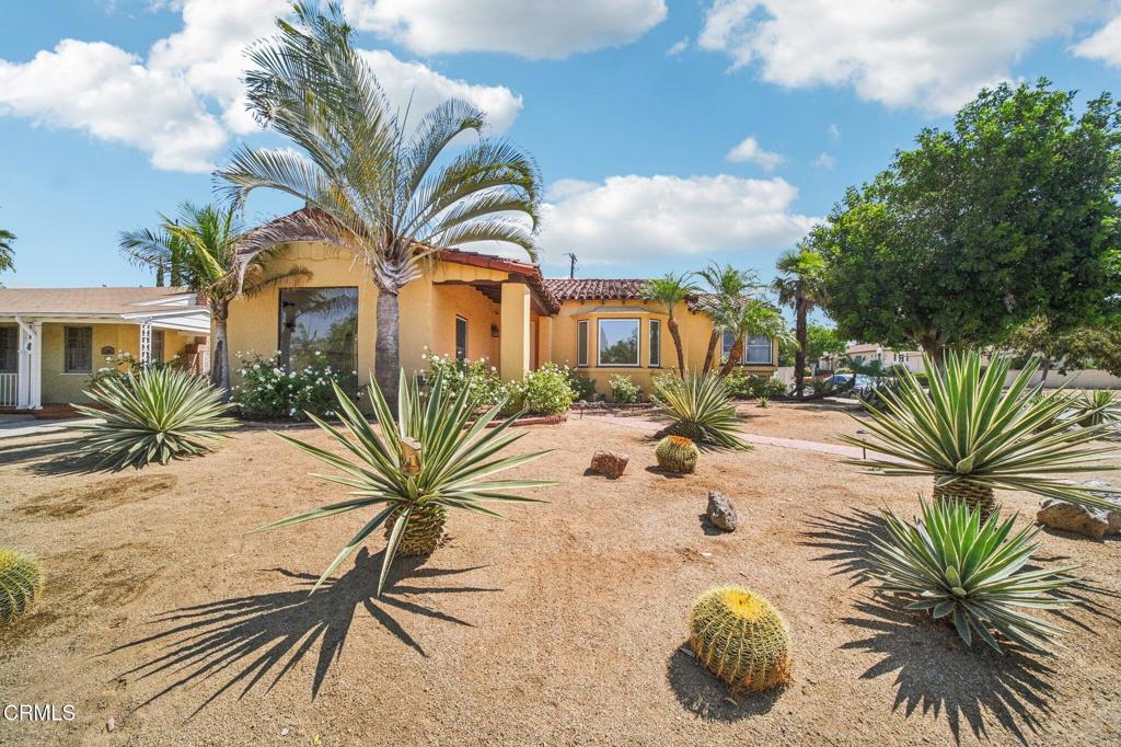 1100 N Isabel Street