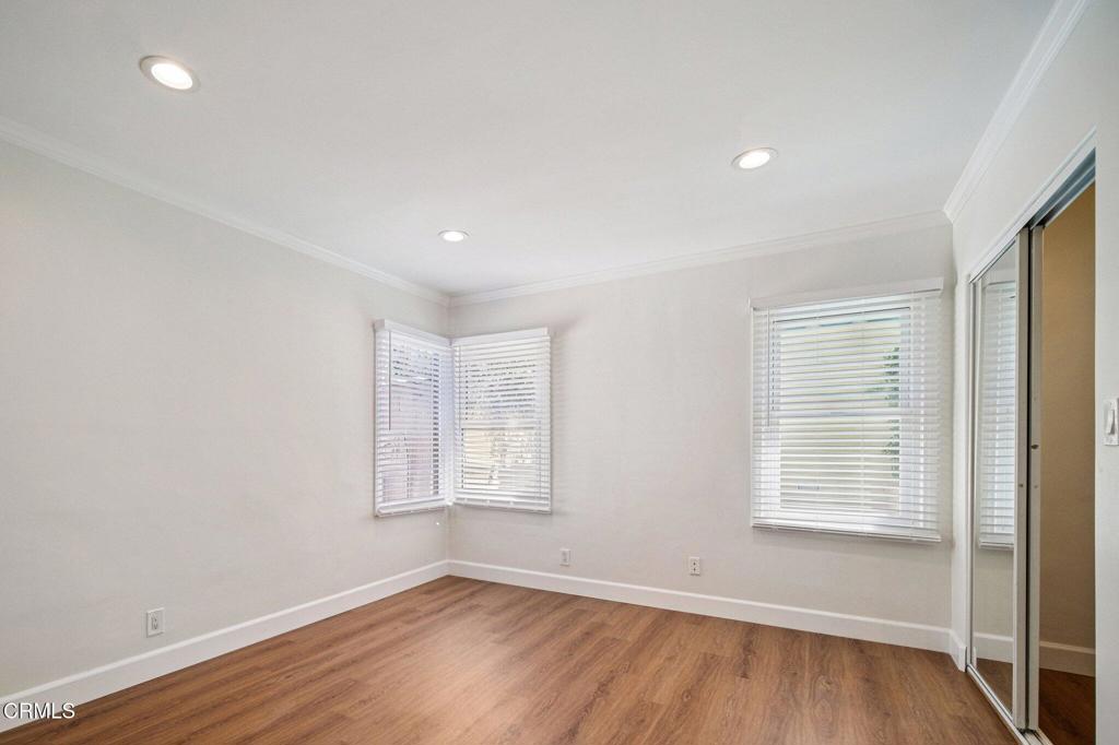 1100 N Isabel Street