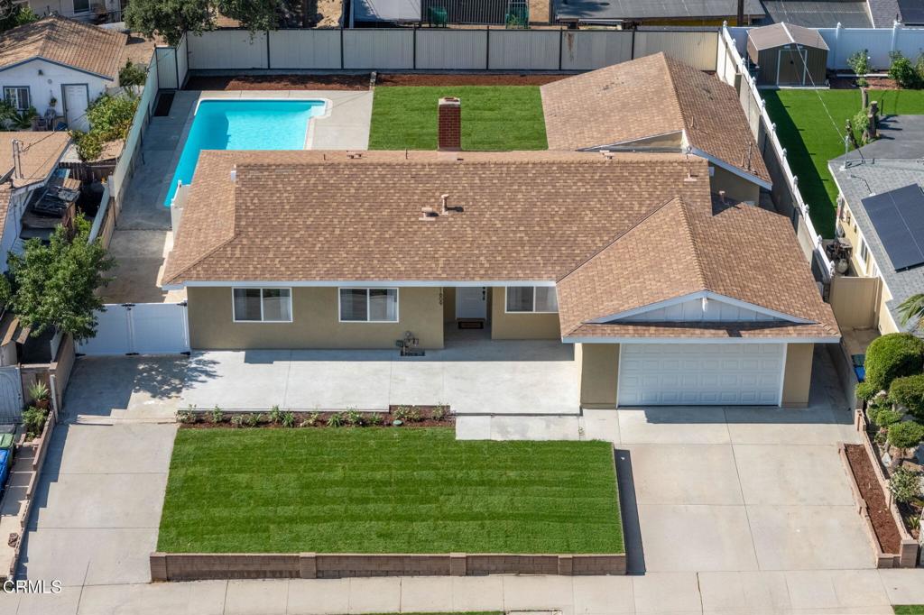 11609 Garrick Avenue