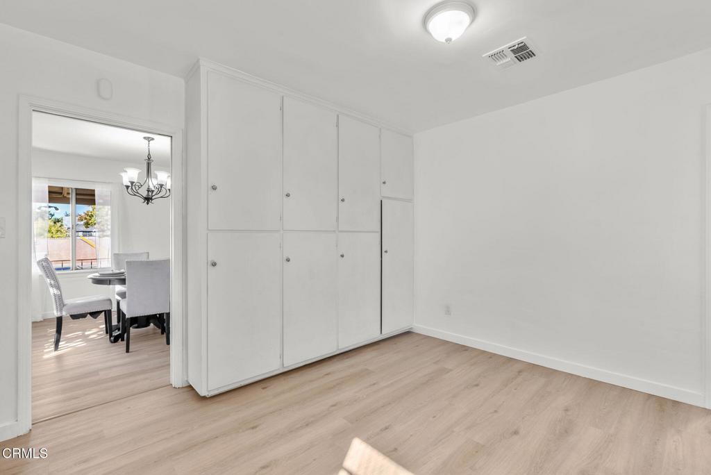 6116 Klump Avenue Avenue