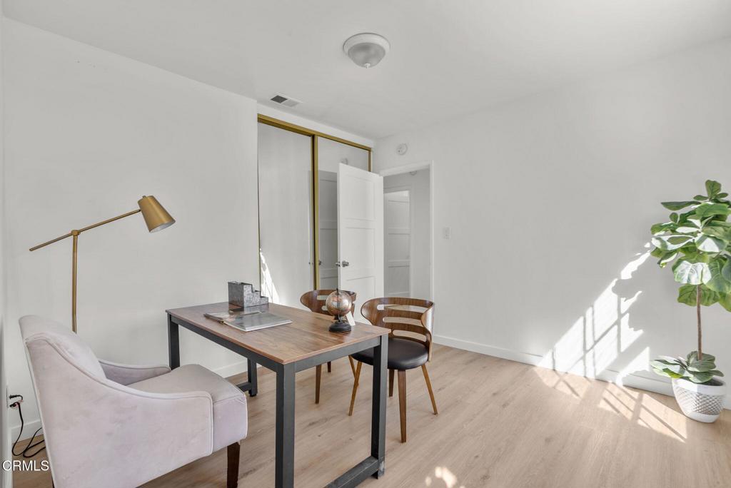 6116 Klump Avenue Avenue