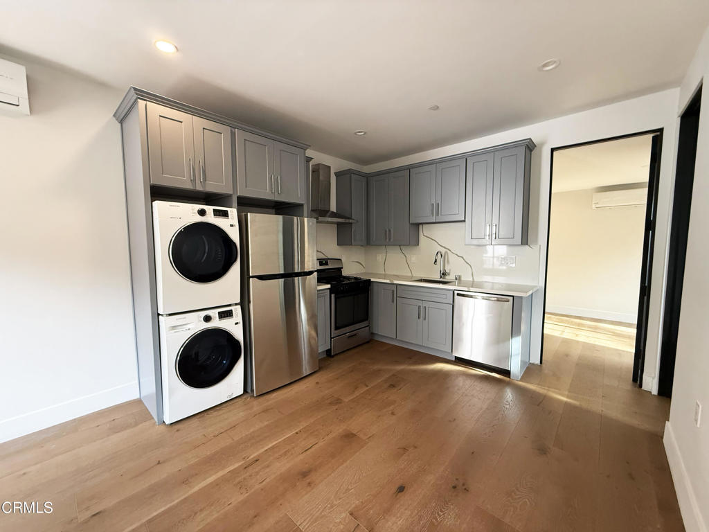 2412 1/2 Norwalk Avenue