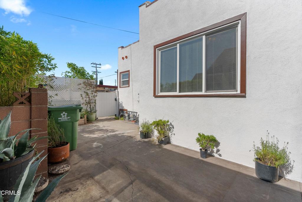 208 N Fremont Avenue