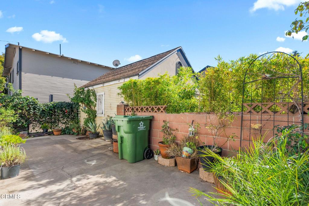 208 N Fremont Avenue