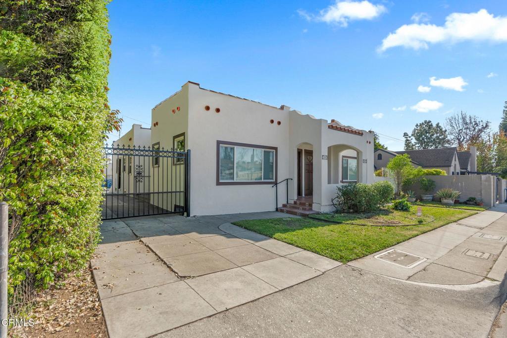 208 N Fremont Avenue