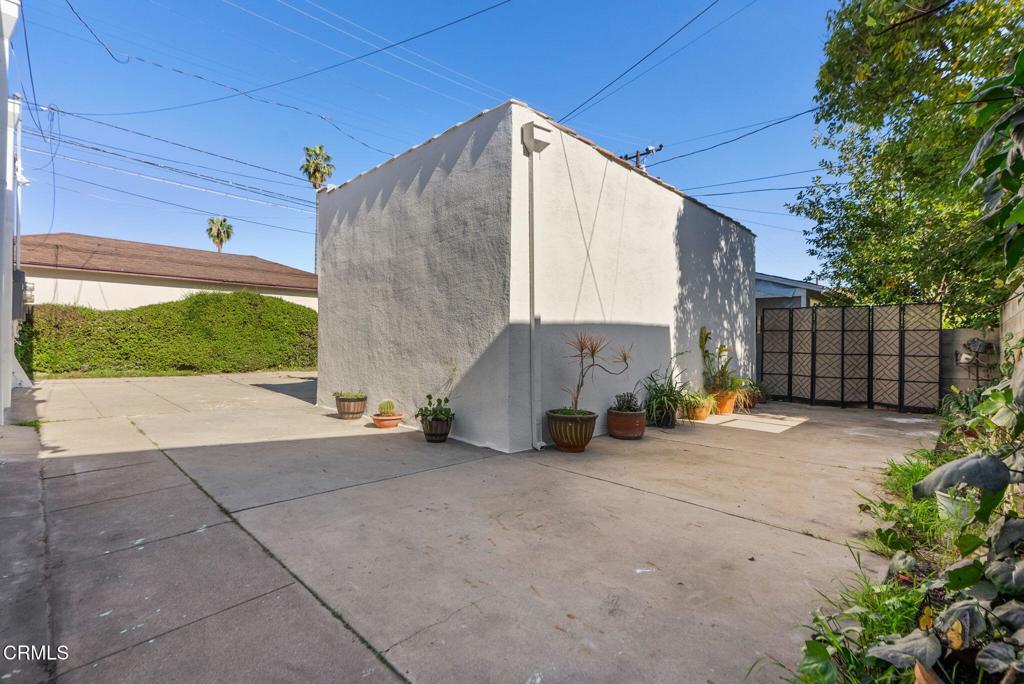 208 N Fremont Avenue