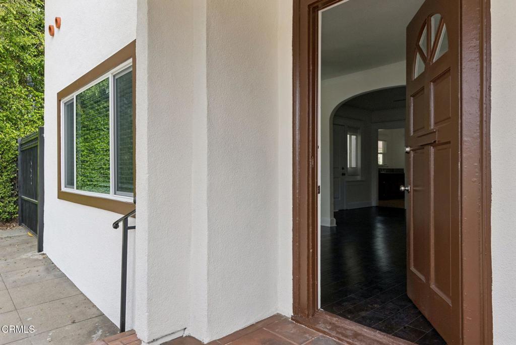 208 N Fremont Avenue