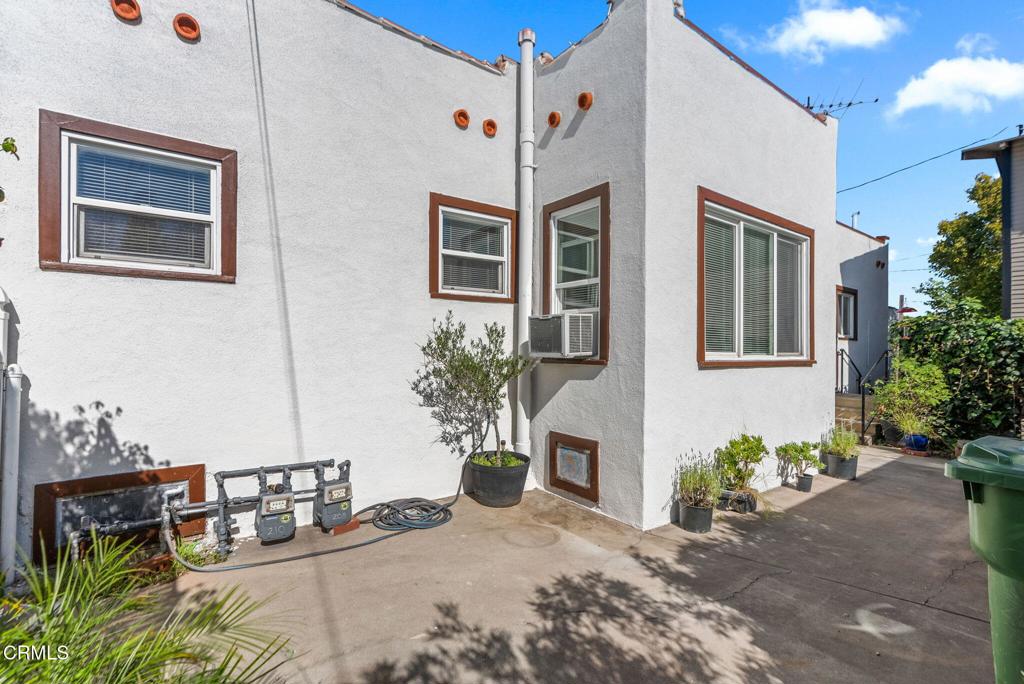 208 N Fremont Avenue