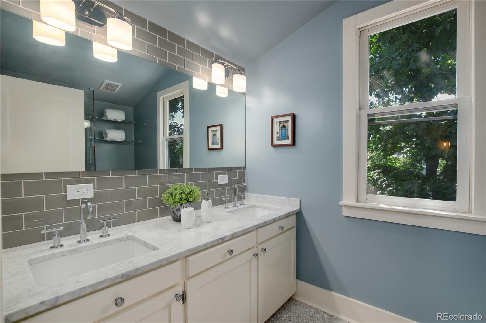 2509 Clermont Street