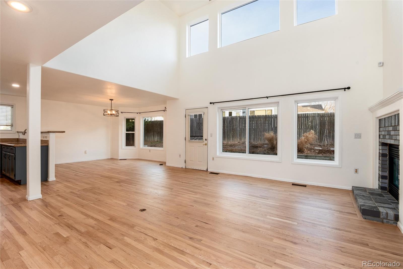 5294 S Espana Street