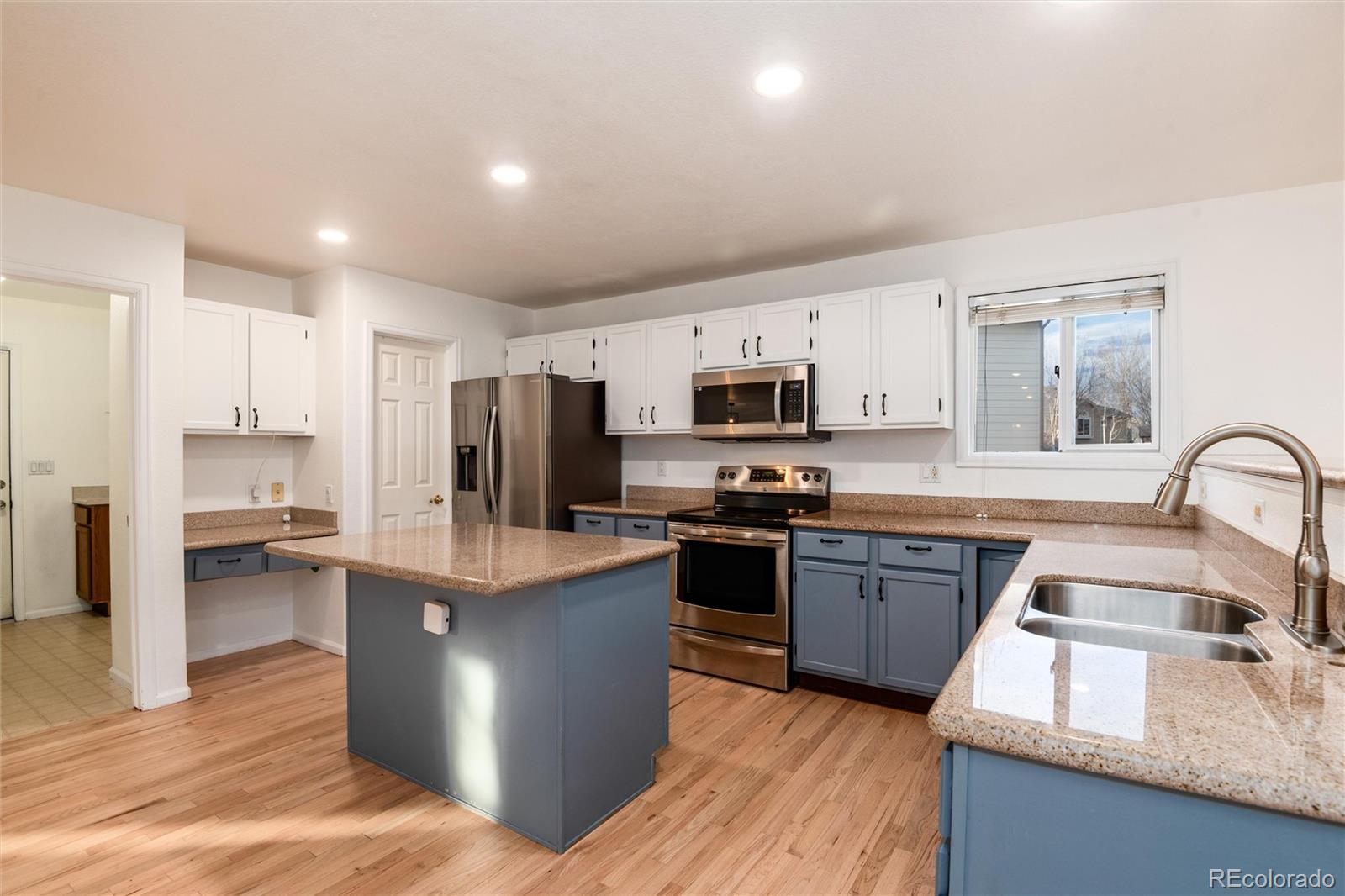 5294 S Espana Street