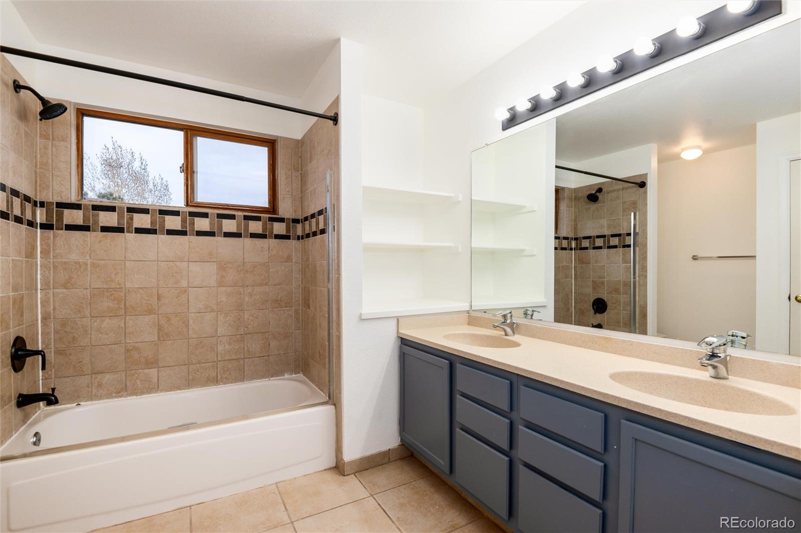 5294 S Espana Street