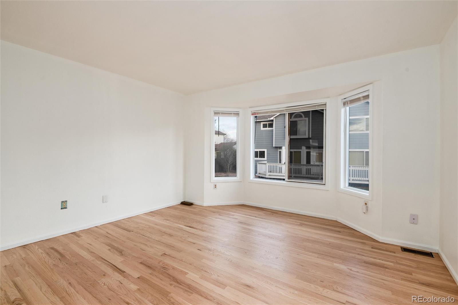 5294 S Espana Street