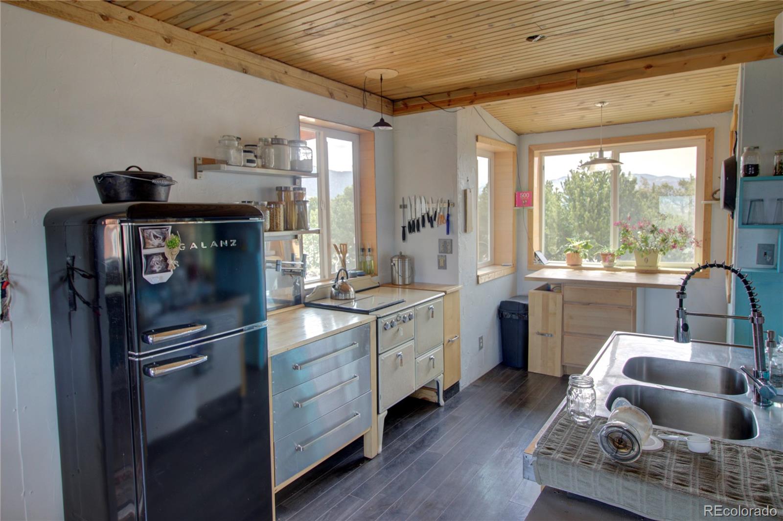 3616 Schieffelin Road