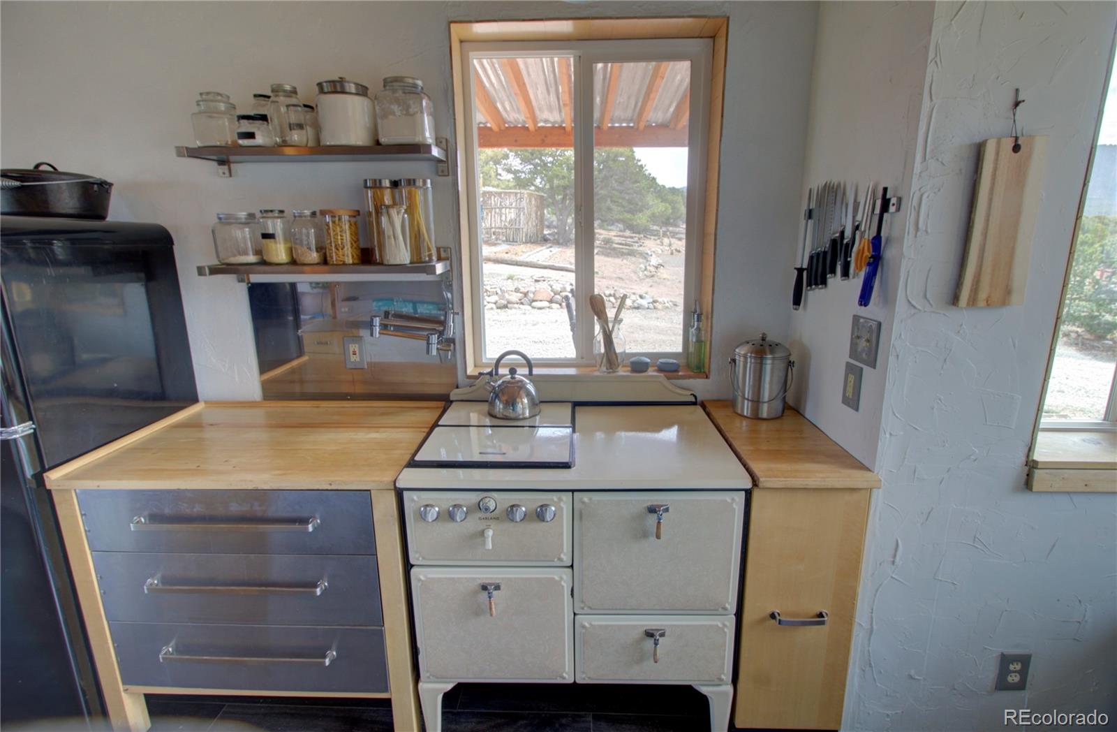 3616 Schieffelin Road