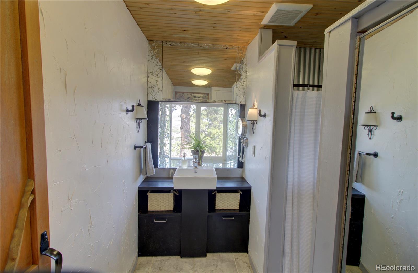 3616 Schieffelin Road