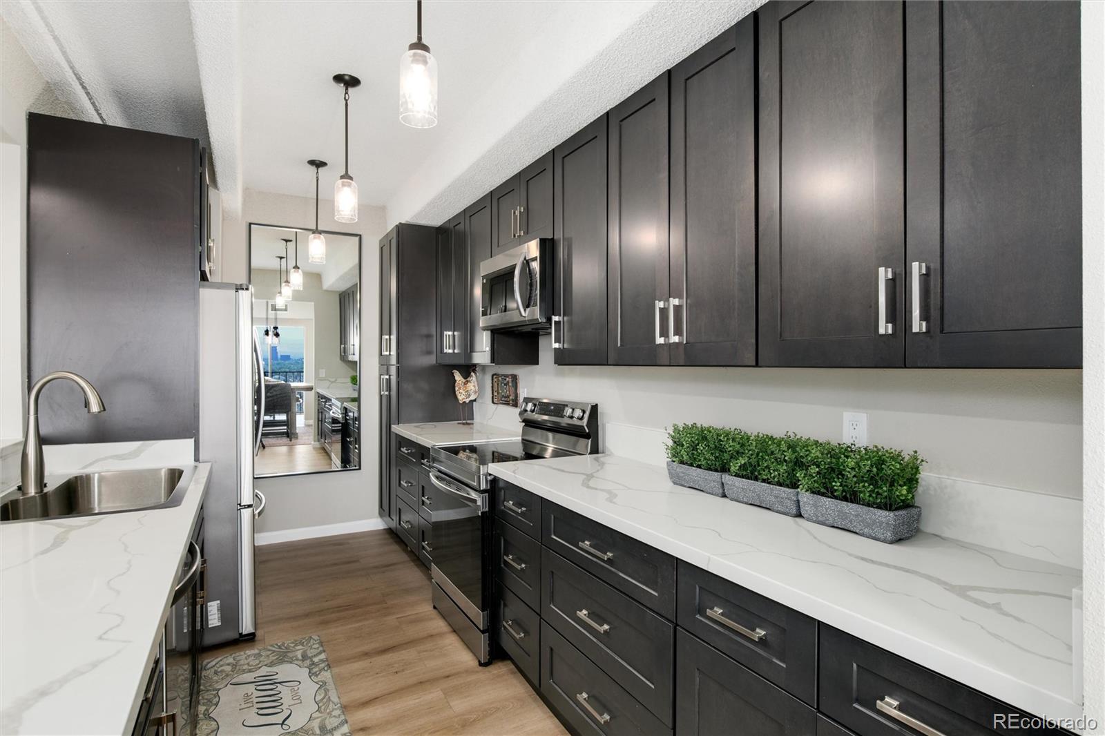 7877 E Mississippi Avenue Unit: 805