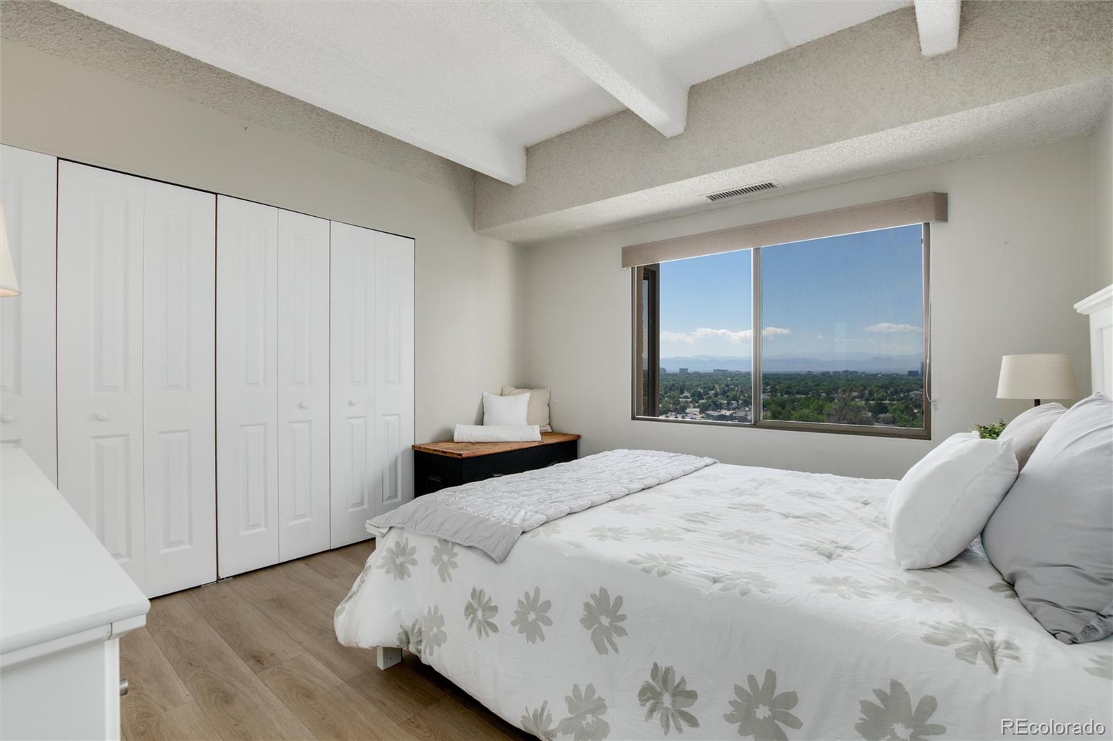 7877 E Mississippi Avenue Unit: 805