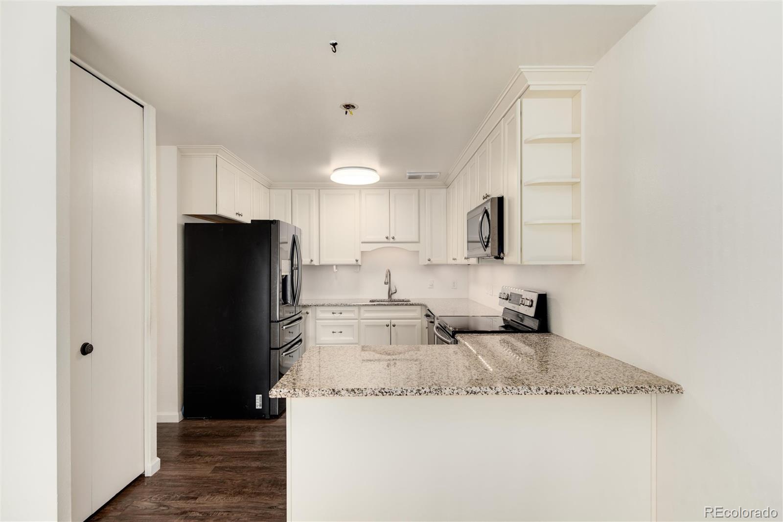 750 S Alton Way Unit: 7D