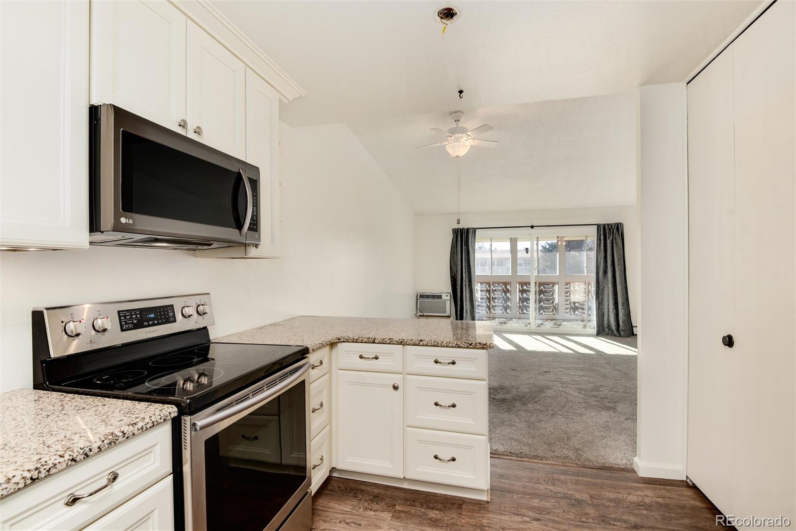 750 S Alton Way Unit: 7D