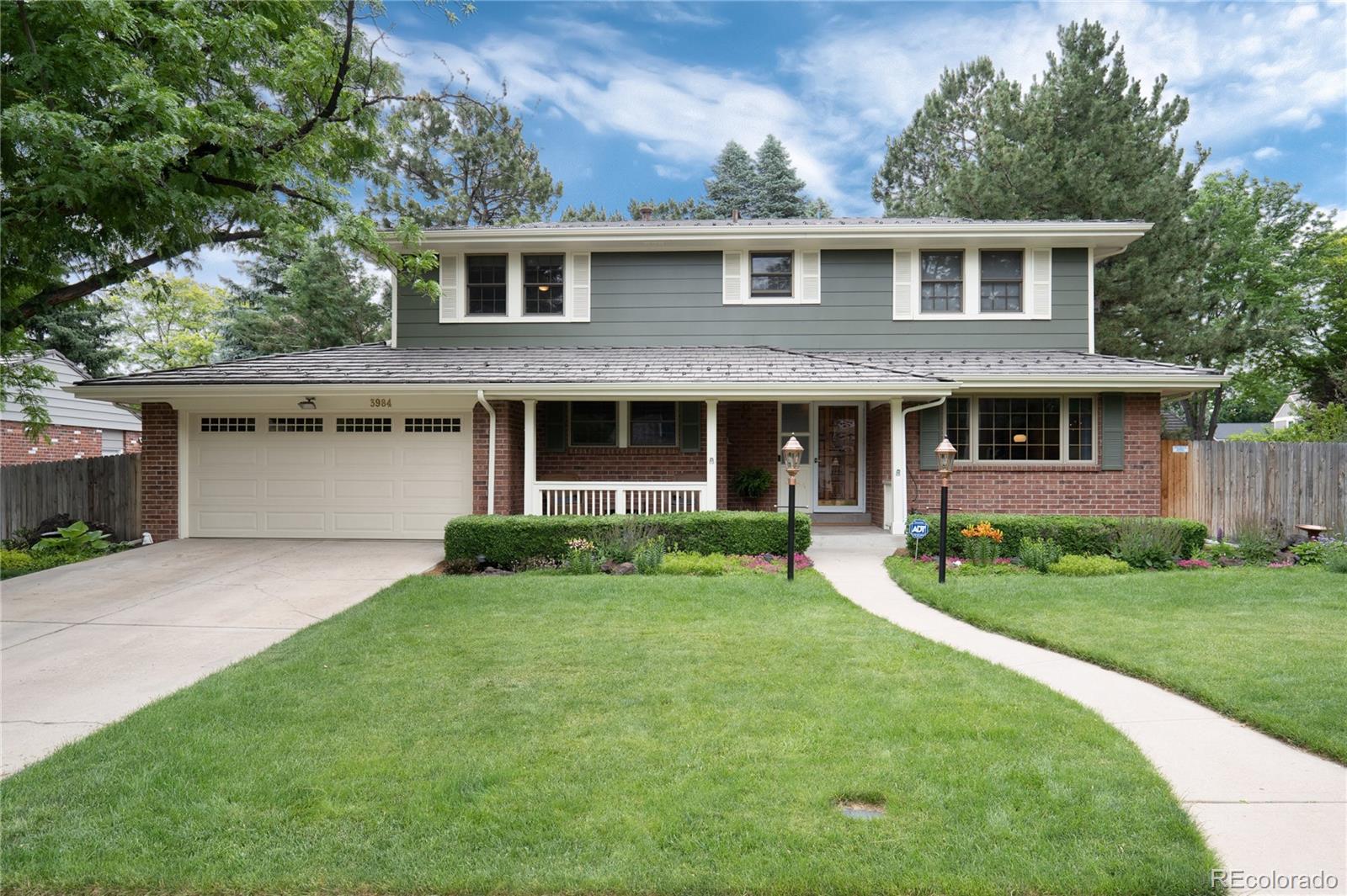 3984 S Niagara Way