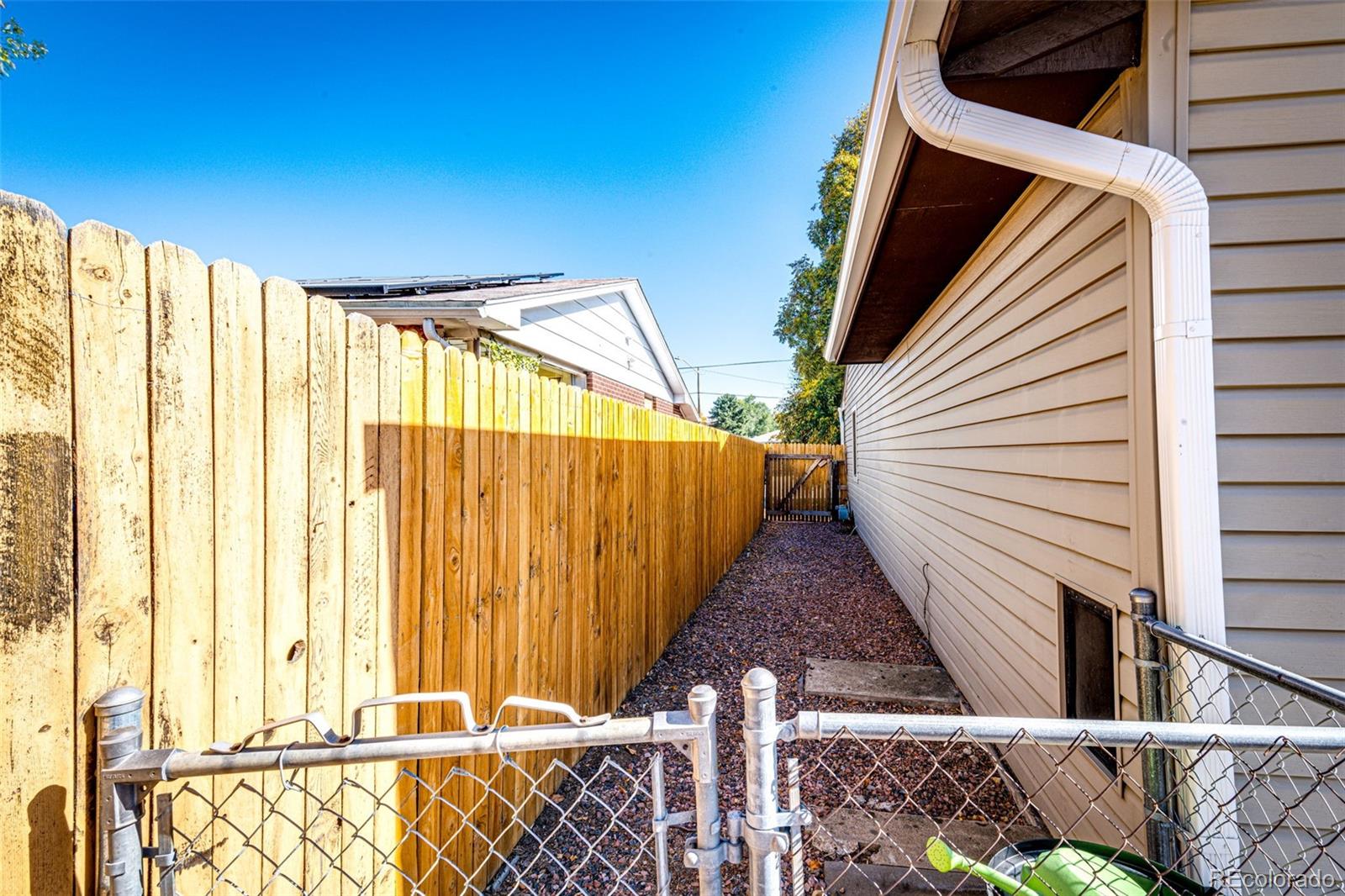 3017 S Sheridan Boulevard