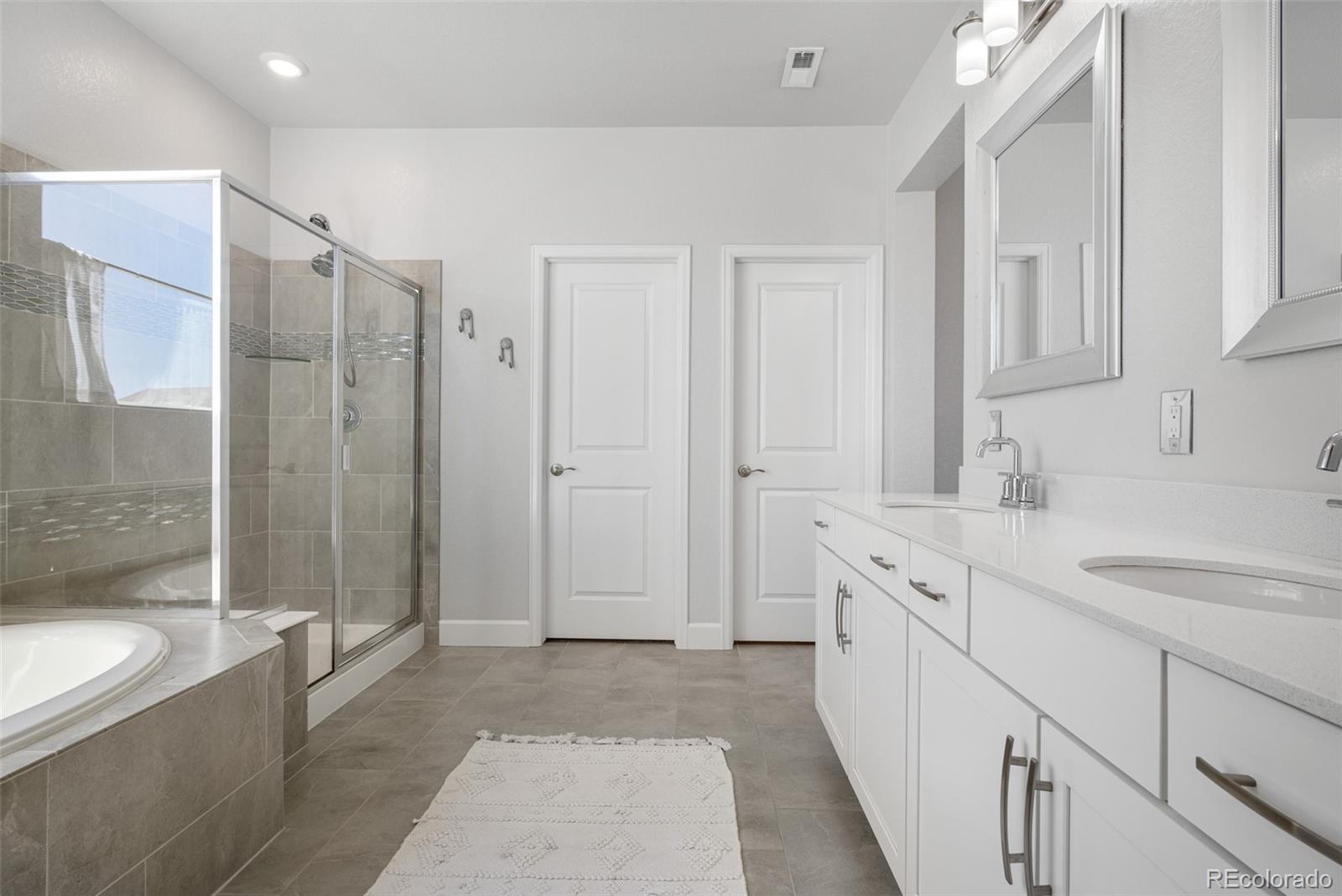 8497 Estes Park Avenue