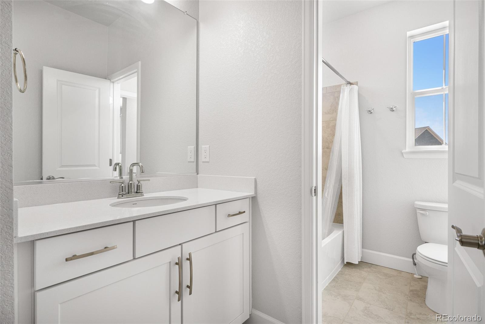 8497 Estes Park Avenue