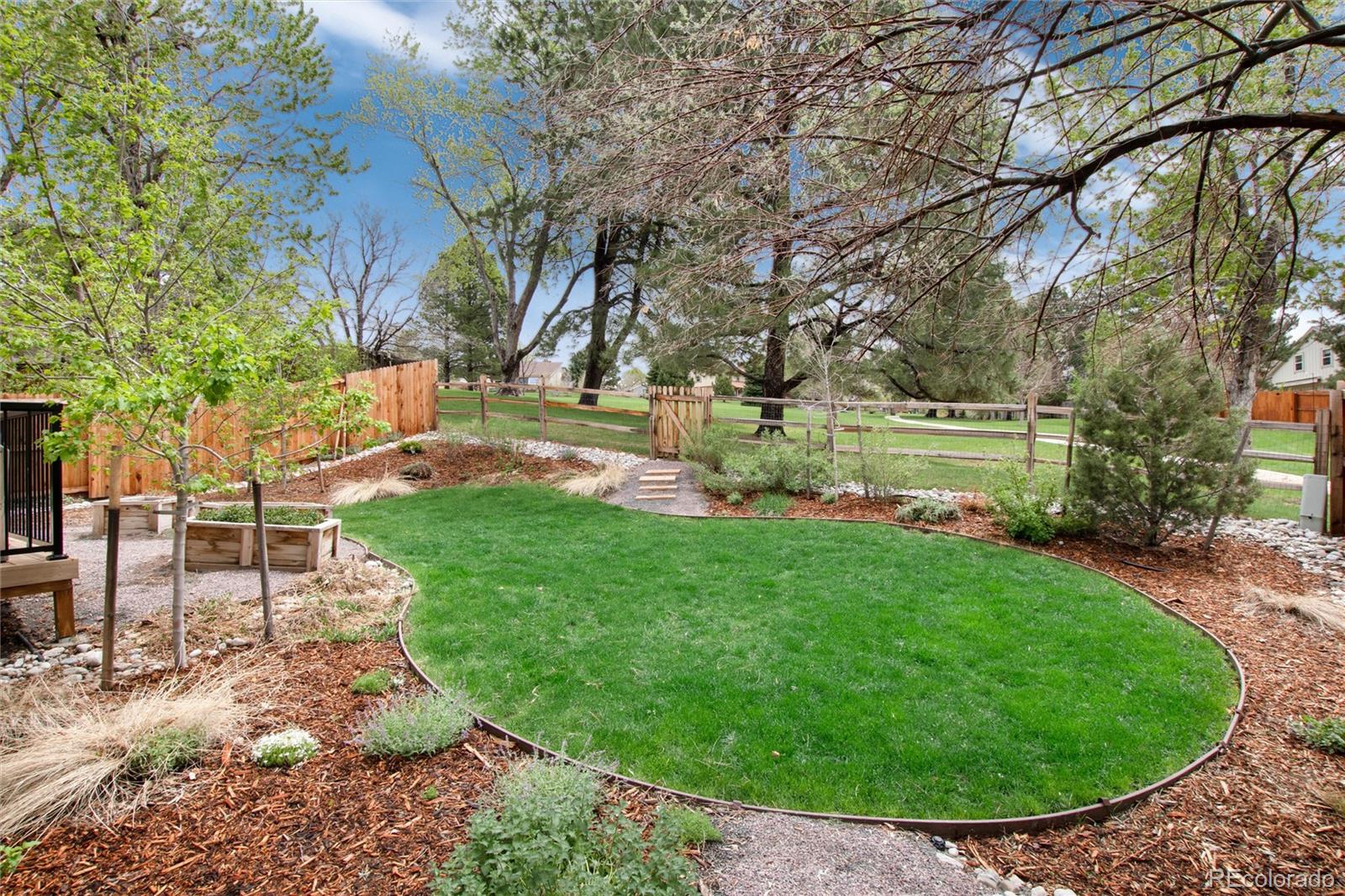 7892 S Ulster Street