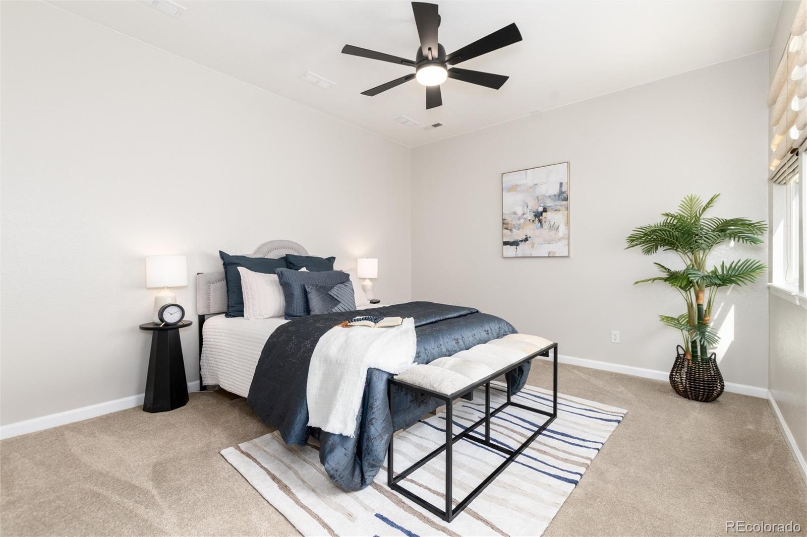 9646 W Hinsdale Place