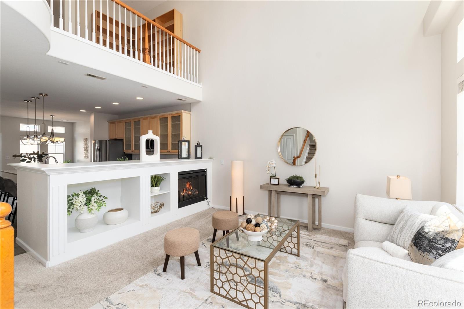 9646 W Hinsdale Place