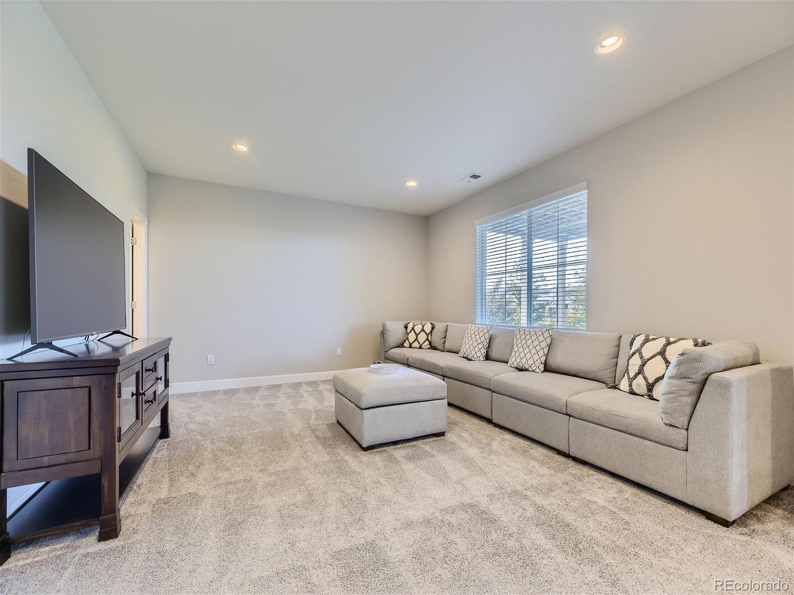 7181 S Valleyhead Court