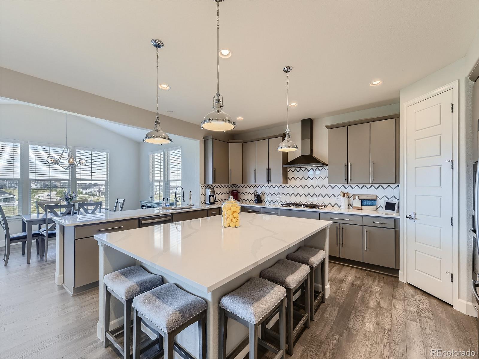 7181 S Valleyhead Court