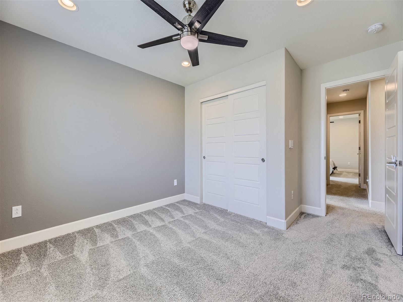 7181 S Valleyhead Court