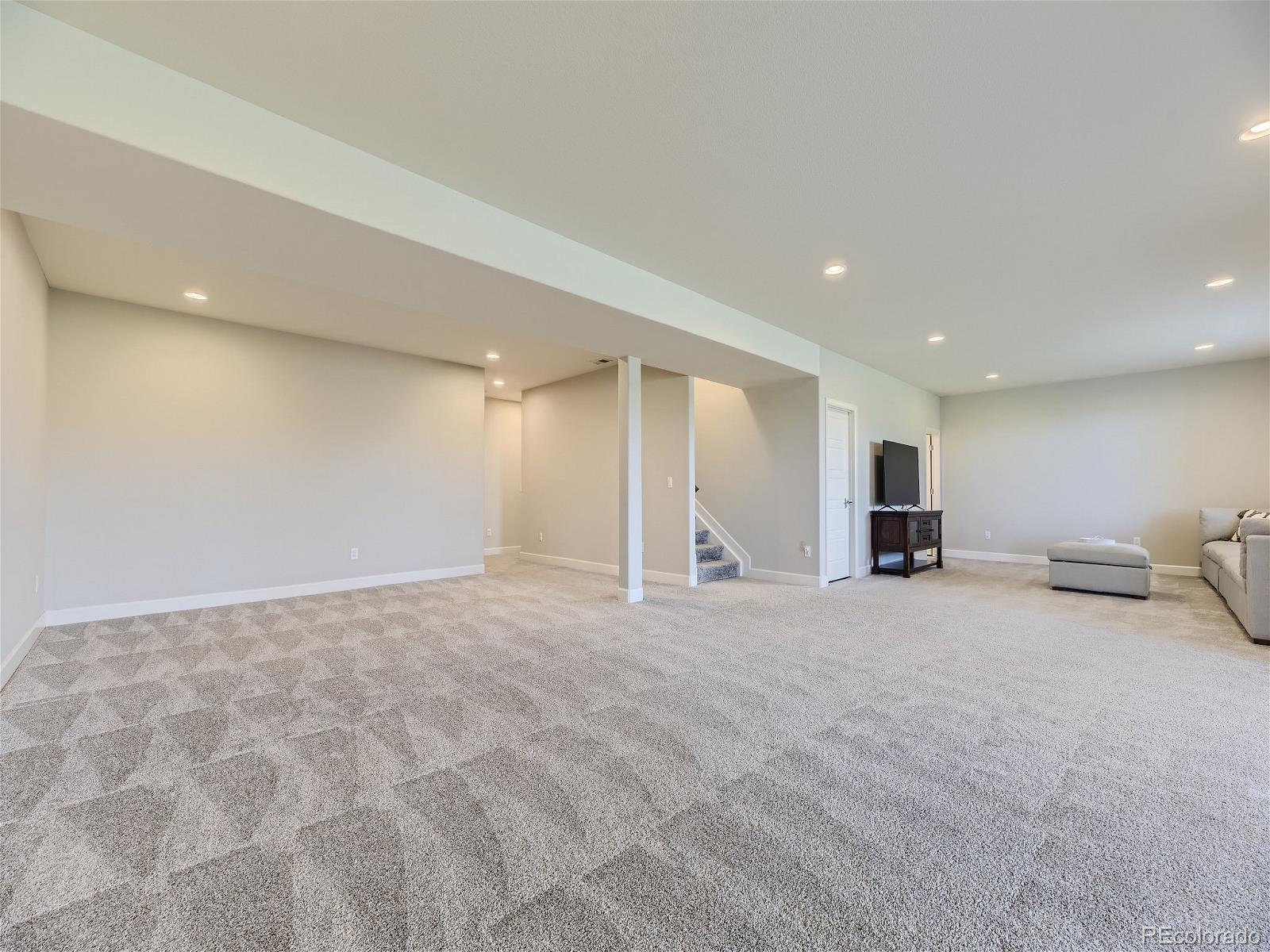 7181 S Valleyhead Court