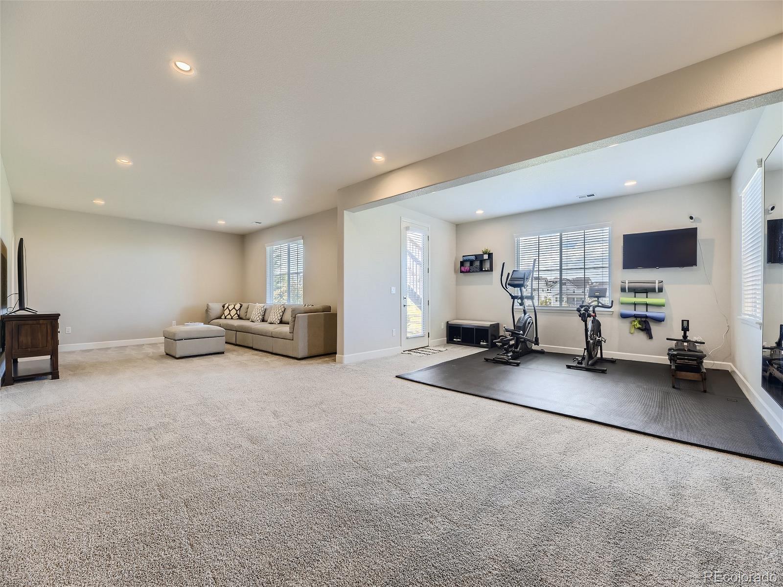 7181 S Valleyhead Court