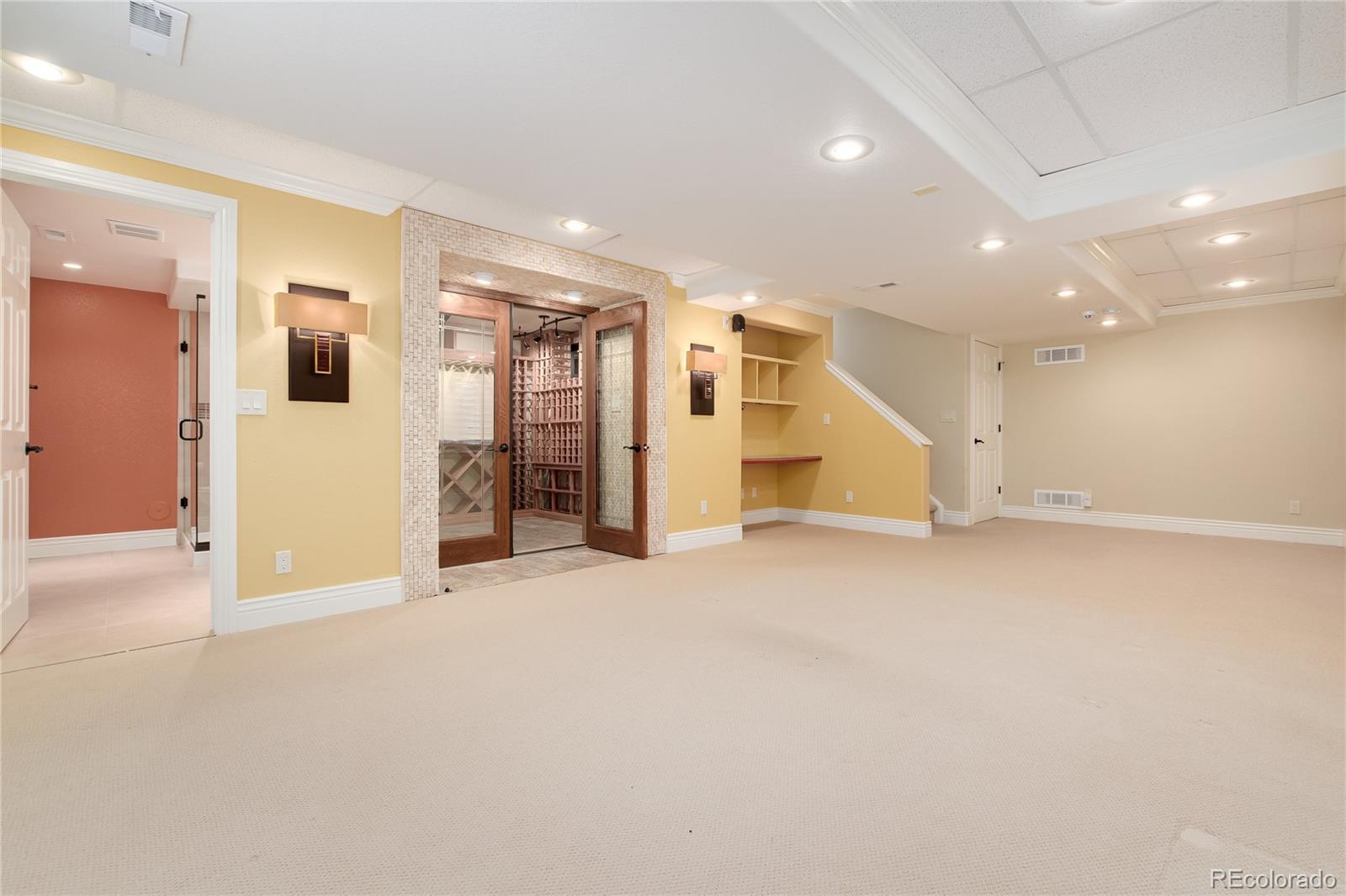 10039 Blackbird Circle