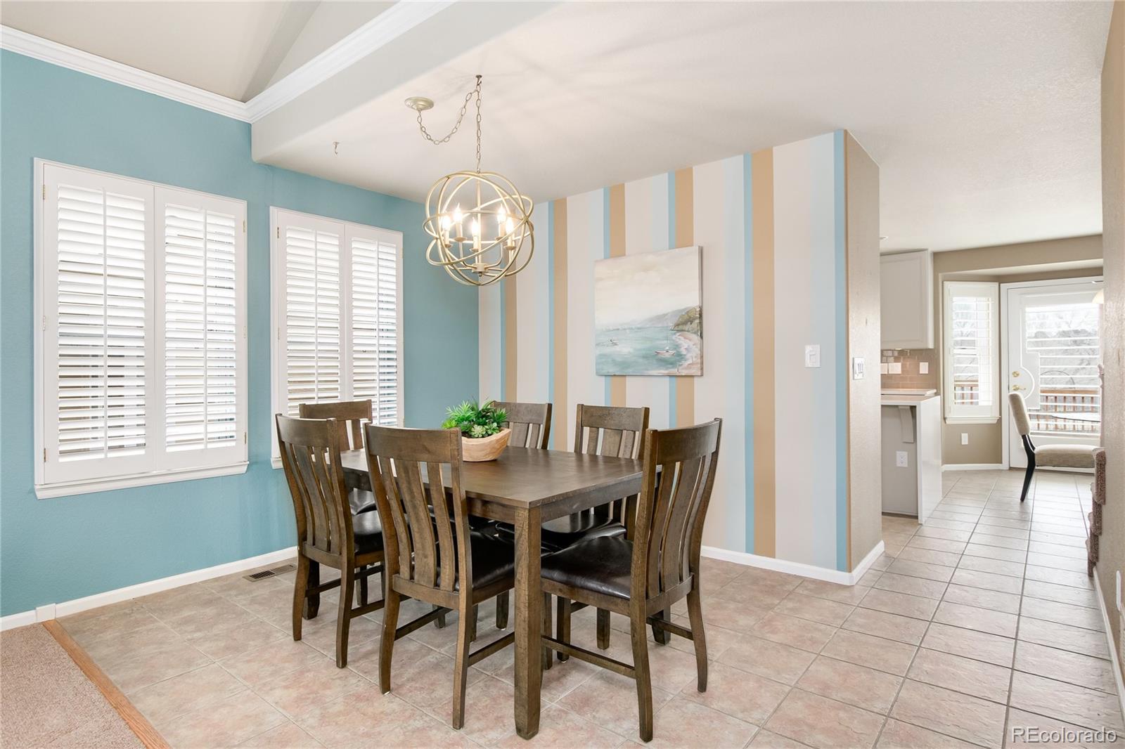 10039 Blackbird Circle