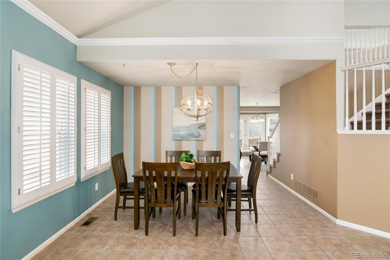 10039 Blackbird Circle